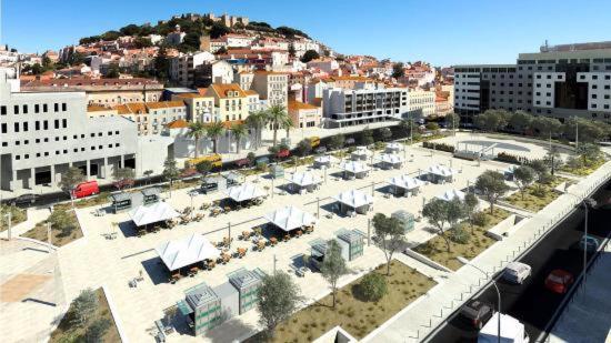 Amazing Downtown Apt With Small Balcony With View Over The Castle Lisbon Bagian luar foto